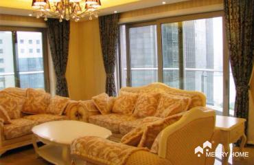 Luxury 2bdrs in Lujiazui center area for rent